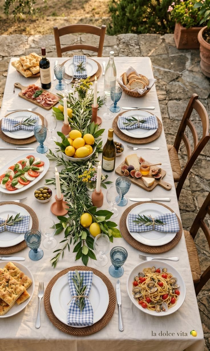 Italie · la table de campagne, à la fin de l'après-midi