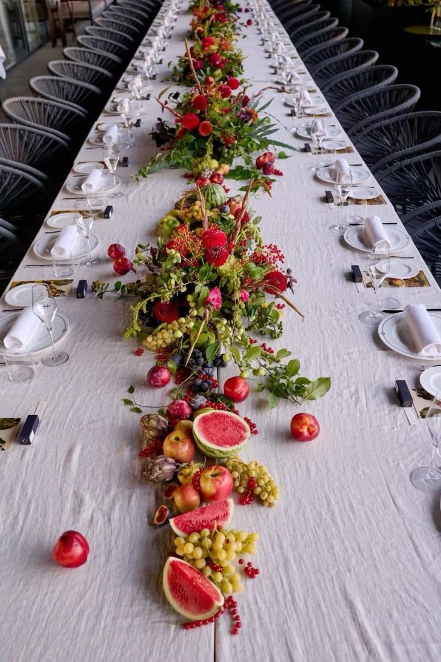 Le Levant · la table longue, l'abondance partagée